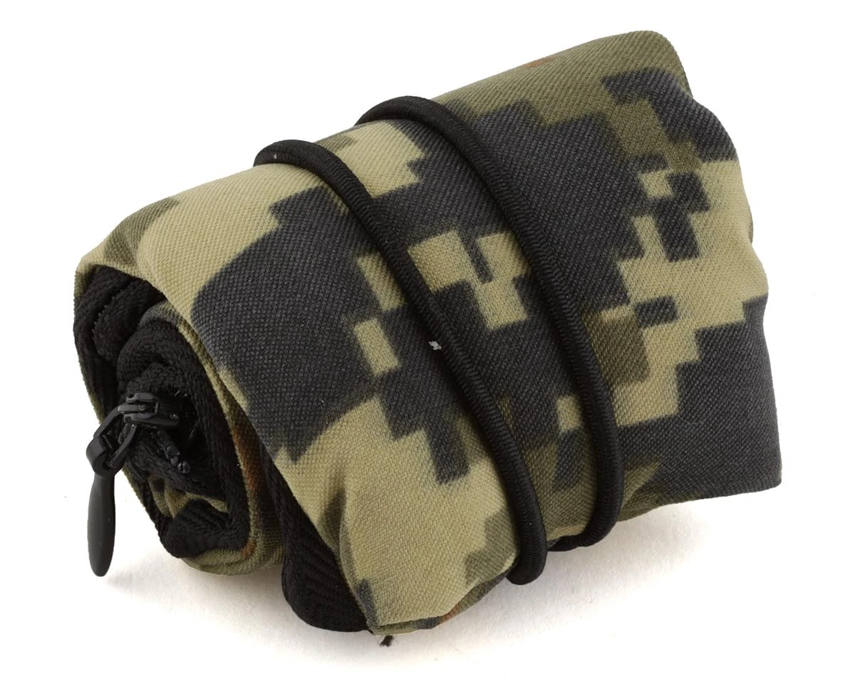 Hot Racing 1/10 Scale Special Forces Sleeping Bag (Digital Camo) 2 Hot Racing 1/10 Scale Special Forces Sleeping Bag (Digital Camo) - Image 2